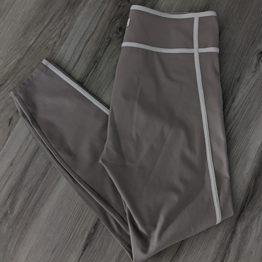 Vuori Piper Breathe Interlocking Leggings Graphite Size M - Picture 5 of 11